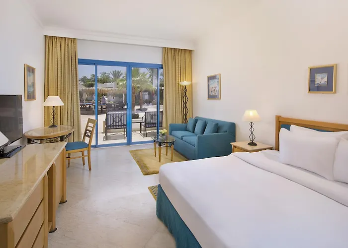 Resort Jaz Fayrouz 4*