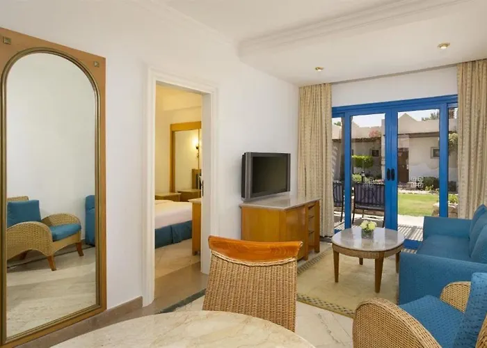 Jaz Fayrouz Resort 4*